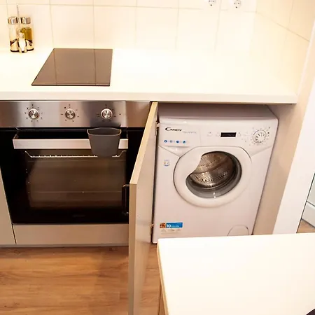 Stylish Modern Studio, Centre, Seaside * Chalkida